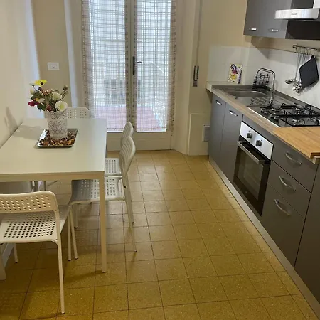 Apartament Art House